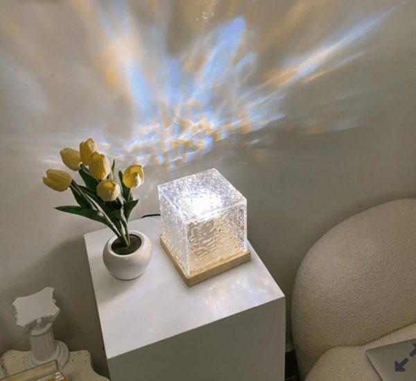 "Dynamic Rotating Water Ripple Night Light – 3 Colors Flame Crystal Lamp with Remote & USB Cable"