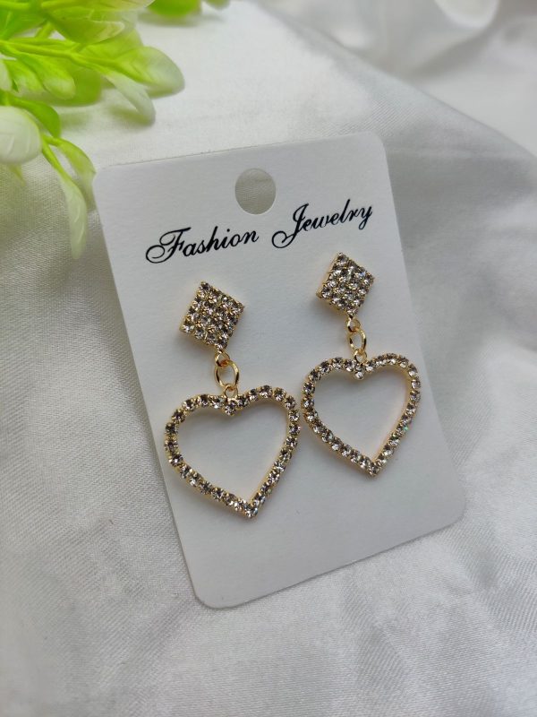 "Glamorous Crystal Heart Drop Earrings"